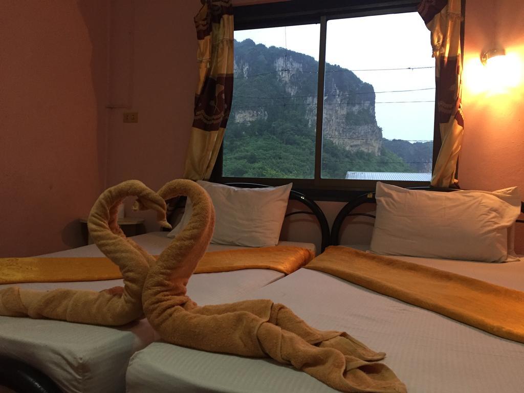 Marina Ao Nang Guesthouse Exterior photo
