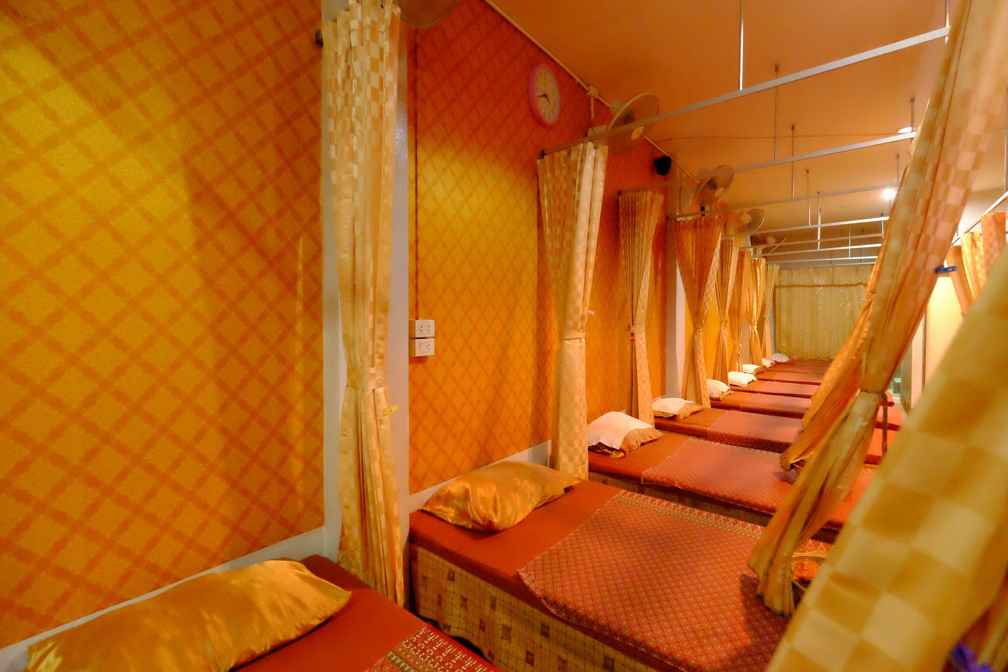 Marina Ao Nang Guesthouse Exterior photo
